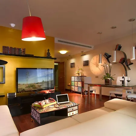 Castro Exclusive Residences Sagrada Familia Aparthotel 5*