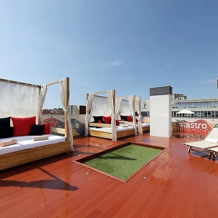 Castro Exclusive Residences Sagrada Familia Aparthotel 5*