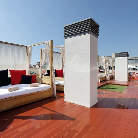 Aparthotel Castro Exclusive Residences Sagrada Familia 5*